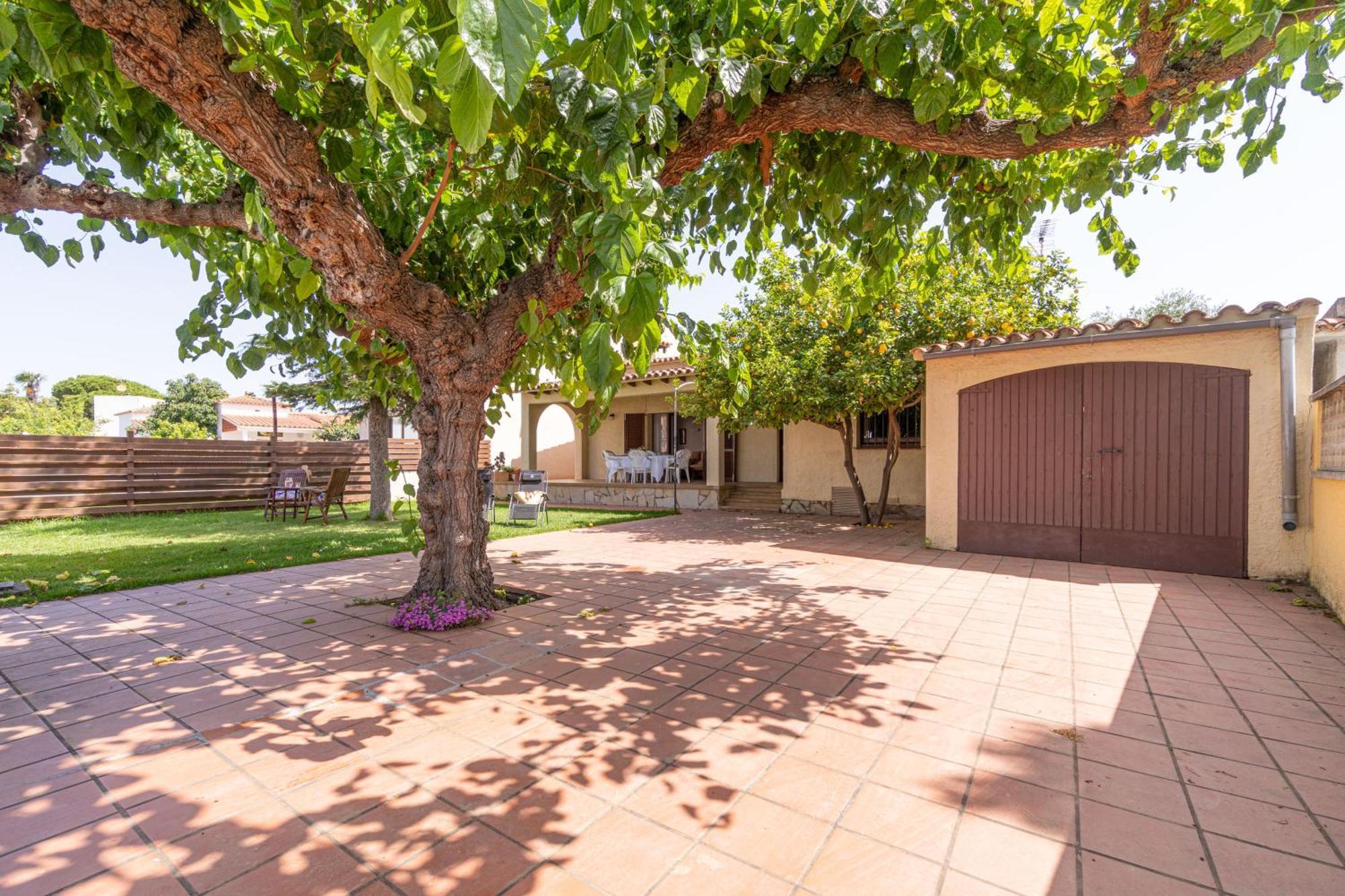 Apart-Rent Casa Con Jardin Pani 0081 Empuriabrava Exteriör bild