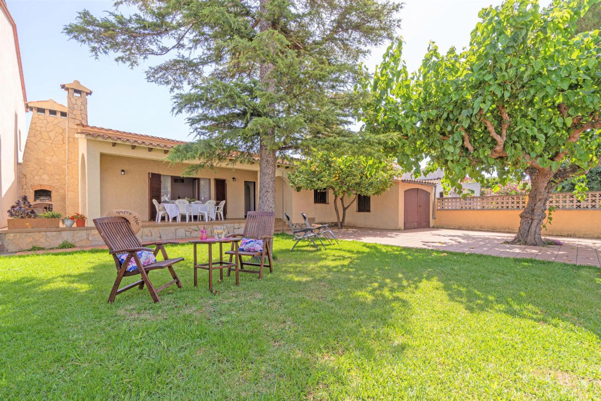 Apart-Rent Casa Con Jardin Pani 0081 Empuriabrava Exteriör bild